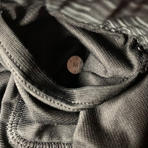 Lululemon Mens Medium Gray Black Striped Surge Short Lined 7" Nylon Reflective - Picture 2 of 8